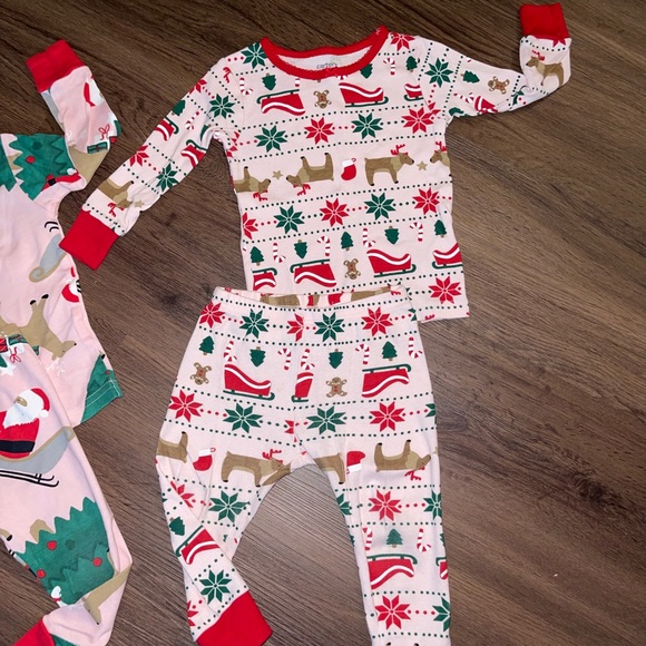 Carter’s Christmas Pajamas (Set of 2) - Picture 3 of 10
